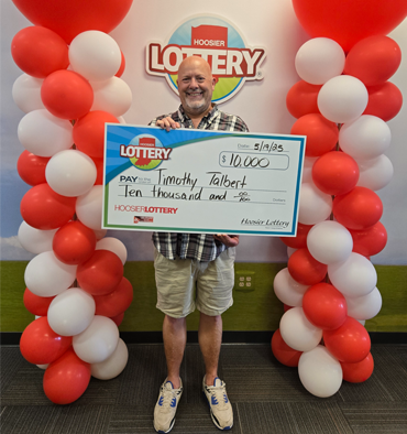 Pacer Fan Wins $10K